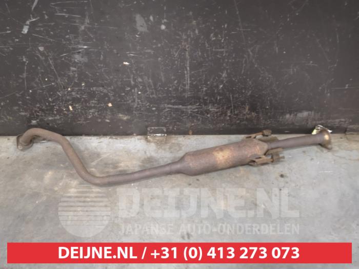 Gebruikte Uitlaat Middendemper Nissan Note (E12) 1.2 68 Prijs € 35,00 Margeregeling aangeboden door V.Deijne Jap.Auto-onderdelen BV
