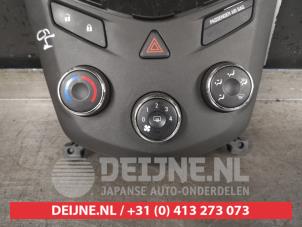 Chevrolet Aveo Heater control panel O486040 photo 2
