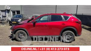 Gebruikte Deurruit 4Deurs links-achter Mazda CX-5 (KF) 2.2 SkyActiv-D 150 16V 2WD Prijs op aanvraag aangeboden door V.Deijne Jap.Auto-onderdelen BV