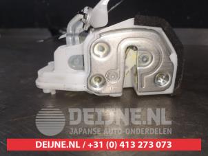 Mazda CX-5 Deurslot Mechaniek 4Deurs links-achter O486197 foto 3