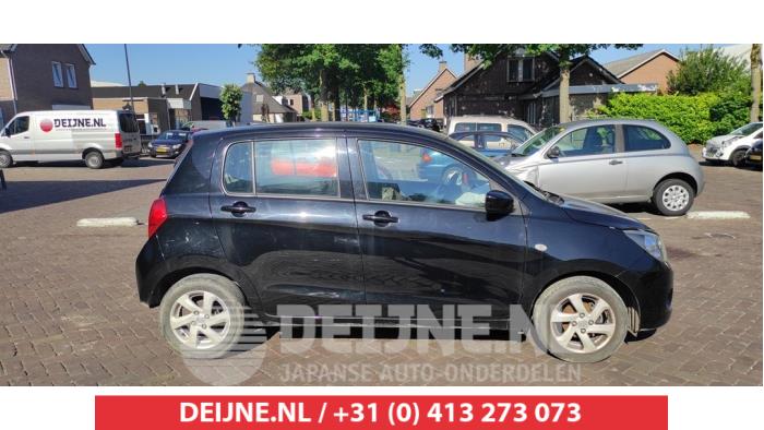 Suzuki Celerio Portierruit 4Deurs rechts-achter O486340