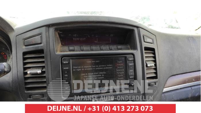 Mitsubishi Pajero Radio O486387