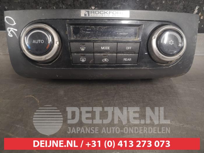 Mitsubishi Pajero Heater control panel O486388