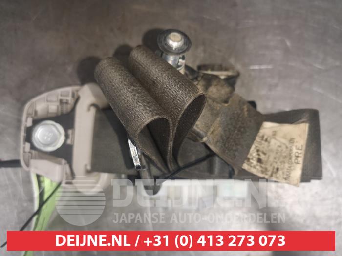 Mitsubishi Pajero Front seatbelt, right O486391