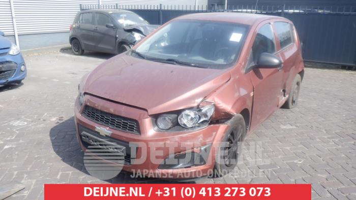 Chevrolet Aveo Frontscreen O486396