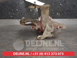 Toyota Avensis Remklauw (Tang) links-achter O487339 foto 2