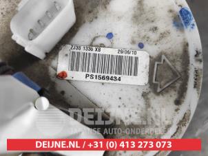 Mazda 2 Electric fuel pump O487461 photo 2