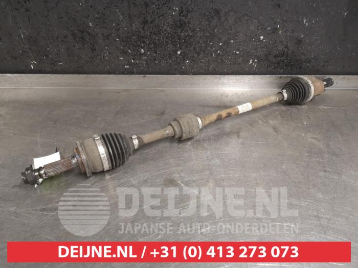 Gebruikte Aandrijfas rechts-voor Kia Picanto (JA) 1.0 12V Prijs € 100,00 Margeregeling aangeboden door V.Deijne Jap.Auto-onderdelen BV
