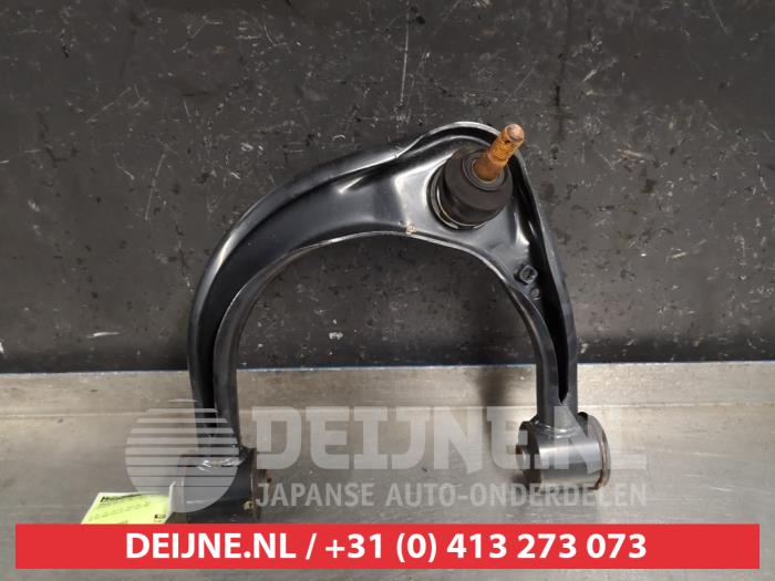 Toyota Hilux Draagarm Boven links-voor O487865