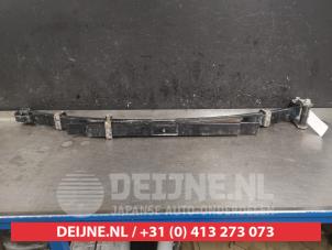 Toyota Hilux Bladveer achter O487893 foto 2