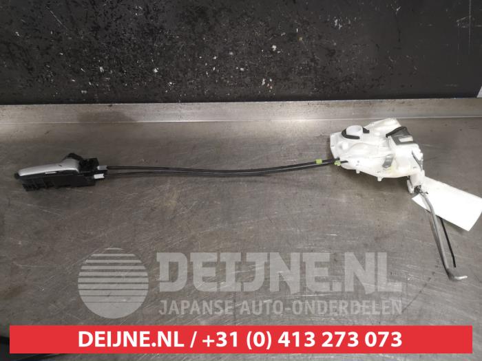 Suzuki Splash Deurslot Mechaniek 4Deurs rechts-voor O487957