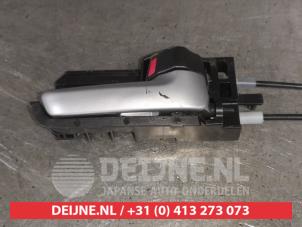 Suzuki Splash Front door lock mechanism 4-door, right O487957 photo 2