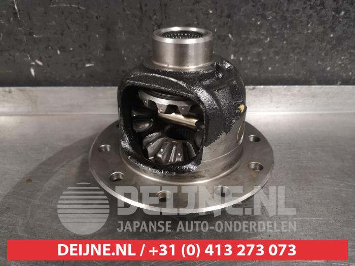 Gebruikte Cardanklok achter Toyota Hilux V/VI 2.4 D4D-F 16V 4x4 Prijs € 350,00 Margeregeling aangeboden door V.Deijne Jap.Auto-onderdelen BV