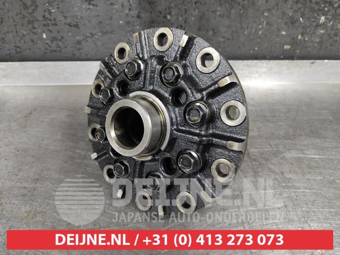 Gebruikte Cardanklok achter Toyota Hilux V/VI 2.4 D4D-F 16V 4x4 Prijs € 750,00 Margeregeling aangeboden door V.Deijne Jap.Auto-onderdelen BV