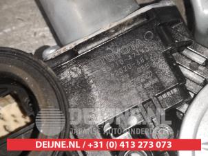 Toyota Prius Ruitmechaniek 4Deurs rechts-voor O487986 foto 3