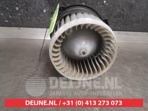 Gebruikte Chaufage Ventilatiemotor Mitsubishi Colt (Z2/Z3) 1.3 16V Prijs € 50,00 Margeregeling aangeboden door V.Deijne Jap.Auto-onderdelen BV