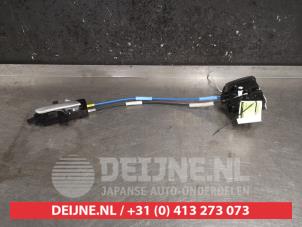 Gebruikte Deurslot Mechaniek 4Deurs rechts-voor Kia Picanto (JA) 1.0 12V Prijs op aanvraag aangeboden door V.Deijne Jap.Auto-onderdelen BV