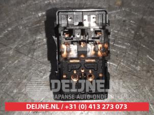 Kia Picanto Electric window switch O488122 photo 2