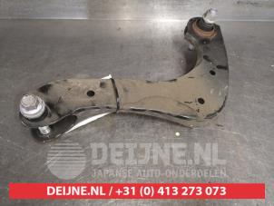 Toyota Corolla Draagarm rechts-achter O488460 foto 2