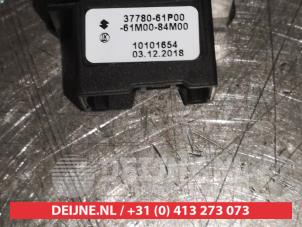 Suzuki Vitara Start/stop switch O488534 photo 3