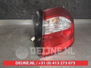 Kia Rio Rücklicht rechts O488631 foto 2