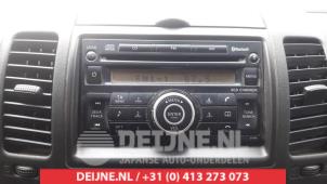 Gebruikte Radio Nissan Navara (D40) 2.5 dCi 16V 4x4 Prijs op aanvraag aangeboden door V.Deijne Jap.Auto-onderdelen BV