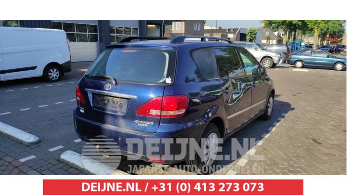 Toyota Avensis Verso Achterklep reflector rechts O489635