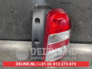Nissan Micra Achterlicht rechts O489778 foto 2