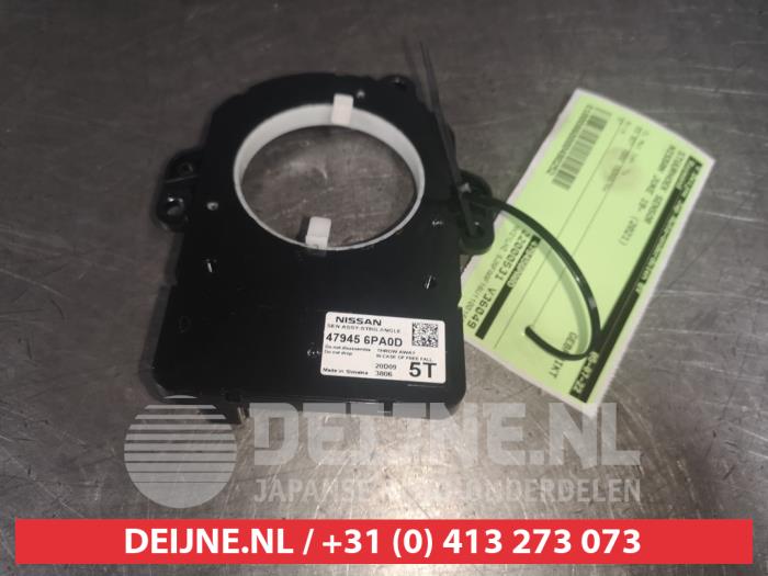 Nissan Juke Stuurhoek sensor O490252