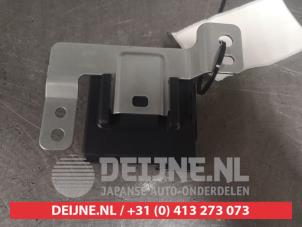 Nissan Juke Alarm module O490274 photo 2