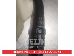 Toyota Avensis Ruitenwis Schakelaar O310322 foto 2