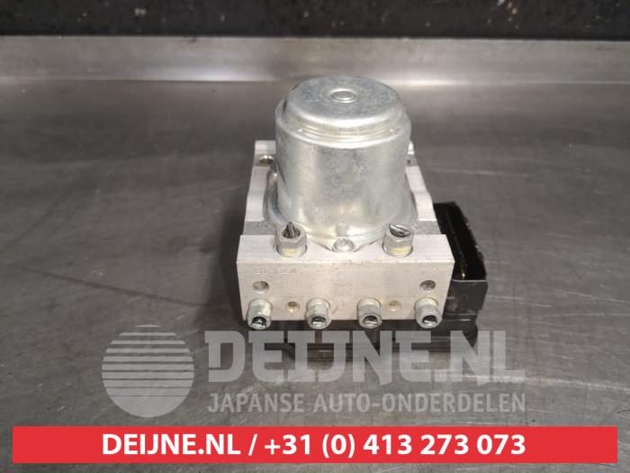 Gebruikte ABS Pomp Honda Jazz (GE6/GE8/GG/GP) 1.4 VTEC 16V Prijs € 150,00 Margeregeling aangeboden door V.Deijne Jap.Auto-onderdelen BV