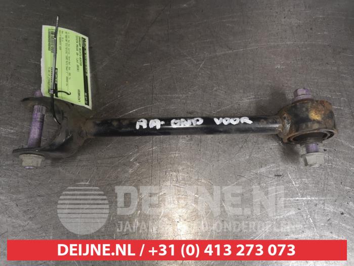 Toyota Prius Draagarm rechts-achter O490480