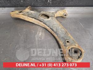 Subaru Forester Front lower wishbone, right O490799 photo 3