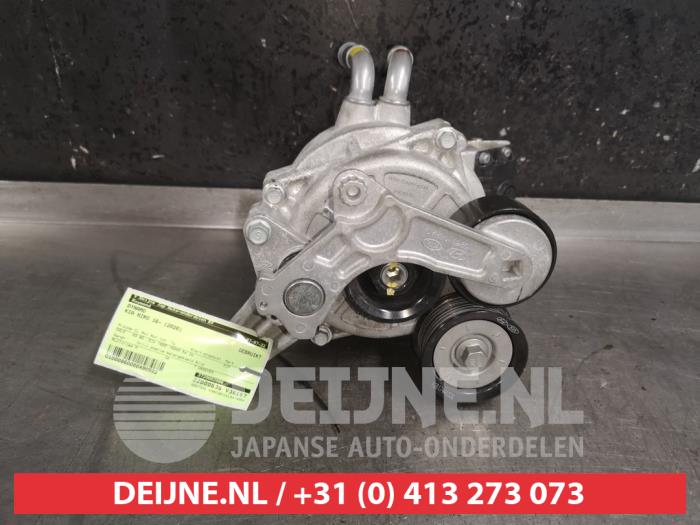 Gebruikte Alternator Kia Niro I (DE) 1.6 GDI Hybrid Prijs € 100,00 Margeregeling aangeboden door V.Deijne Jap.Auto-onderdelen BV