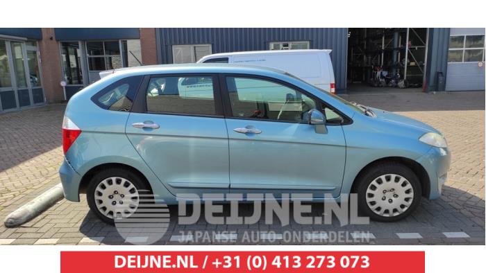 Honda FR-V Rear door 4-door, right O491126