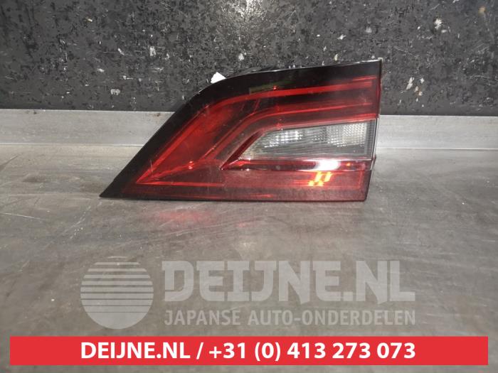 Nissan Juke Achterklep reflector links O491191
