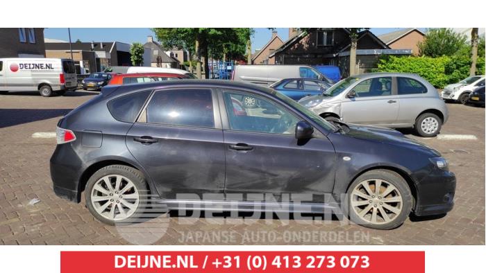 Subaru Impreza Scherm rechts-voor O491258