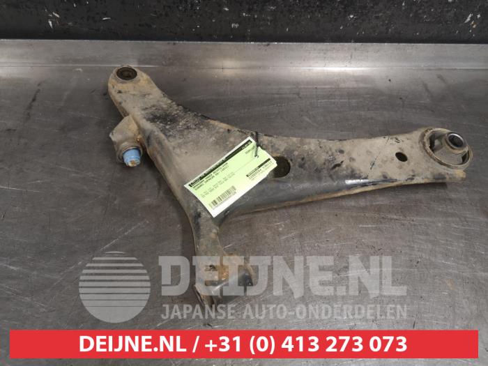 Subaru Impreza Draagarm onder rechts-voor O491326