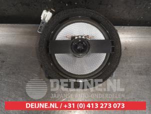Gebruikte Luidspreker Subaru Impreza III (GH/GR) 2.0D AWD Prijs € 20,00 Margeregeling aangeboden door V.Deijne Jap.Auto-onderdelen BV