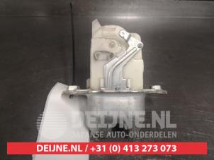 Subaru Impreza Schließmechanik Heckklappe O491434 foto 2