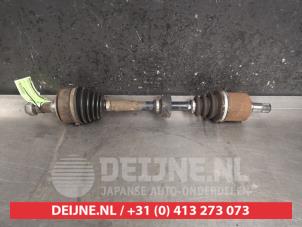 Gebruikte Aandrijfas rechts-voor Honda FR-V (BE) 1.7 16V Prijs € 75,00 Margeregeling aangeboden door V.Deijne Jap.Auto-onderdelen BV