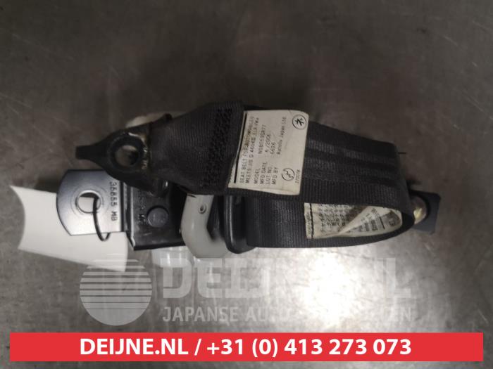 Honda FR-V Rear seatbelt, right O491581