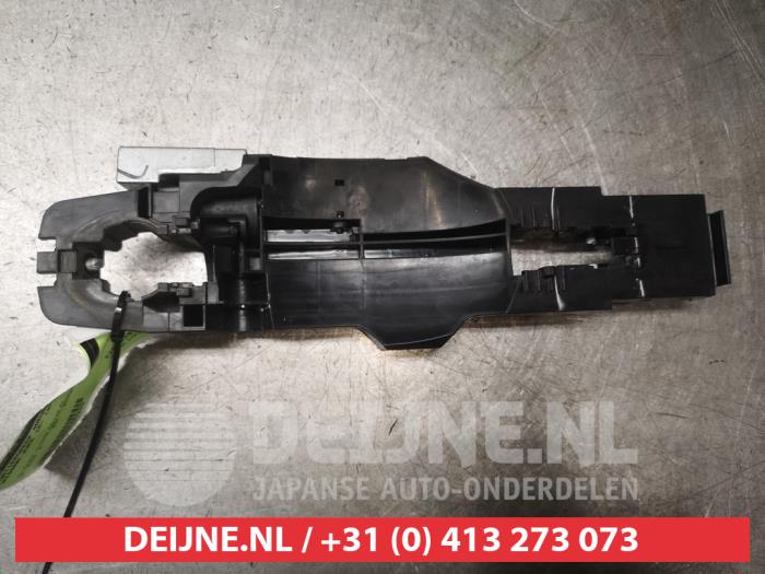 Nissan Juke Portiergreep 4Deurs rechts-voor O491688