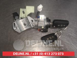 Hyundai I30 Ignition lock + key O491809 photo 3