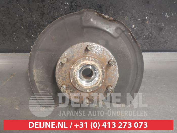 Mitsubishi Pajero Knuckle, front left O492026