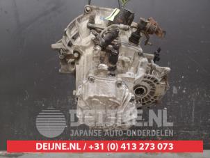 Hyundai Coupe Versnellingsbak O492097 foto 3