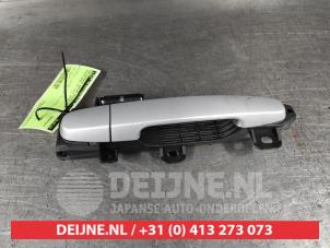 Toyota Aygo Front door handle 4-door, right O492166 photo 2