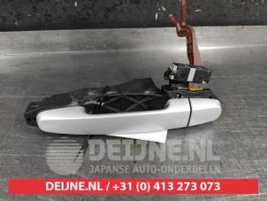 Toyota Aygo Portiergreep 4Deurs links-achter O492167 foto 2