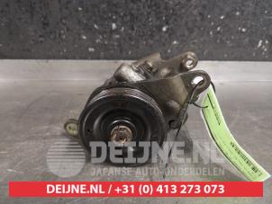 Gebruikte Stuurbekrachtiging Pomp Nissan Micra (K11) 1.0 L,LX 16V Prijs € 35,00 Margeregeling aangeboden door V.Deijne Jap.Auto-onderdelen BV